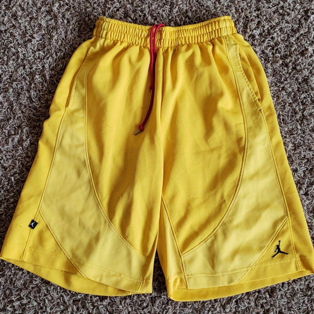 Nike Air Jordan Yellow Basketball Shorts